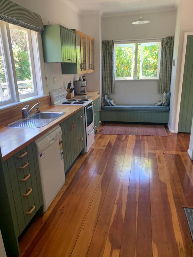 One Panama Villa Martinborough Eksteriør billede